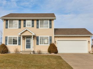 910 NE 51st St, Ankeny, IA 50021