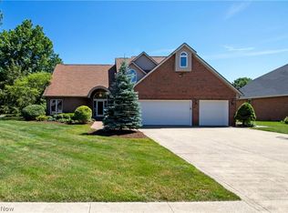 301 Meadow Ln, Wooster, OH
