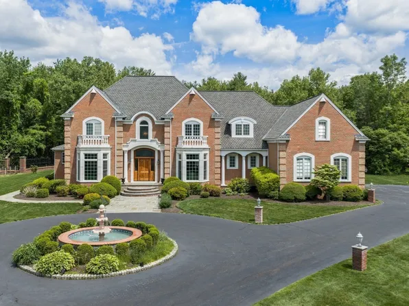 15 Brown St, Weston, MA 02493