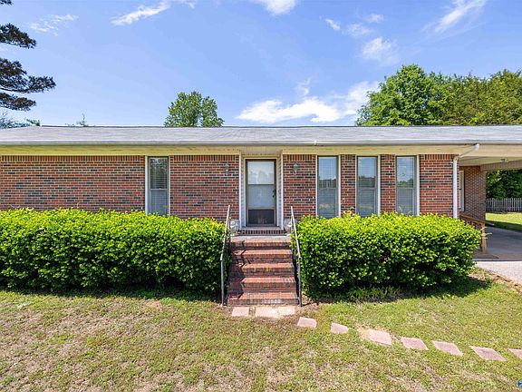 2nd image of 200 Rosemary Ln