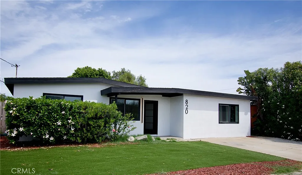 3 bed, 2.0 bath, 1500 sqft, $4,000 — Photo 2