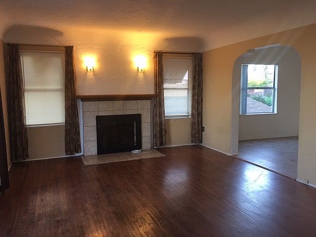 1st image of 8047 El Capitan Dr