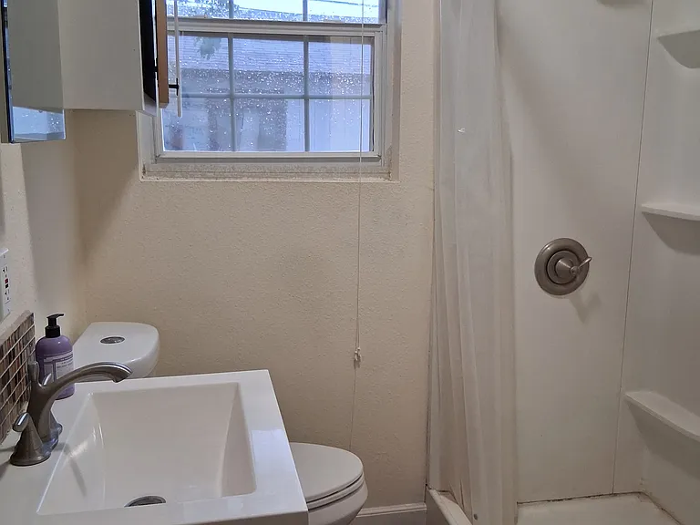 3101 Westgard Ln — Photo 5