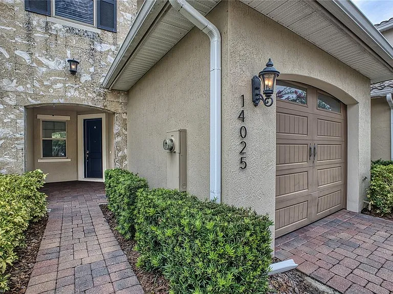 14025 Millington St — Photo 3