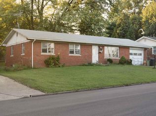 833 Smith Rd, Mount Vernon, IN 47620