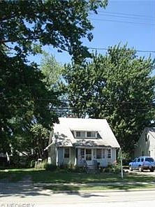 2nd image of 264 E 260th St