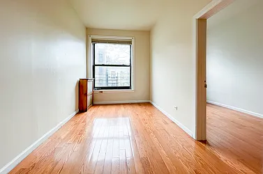 Rented by Coldwell Banker Warburg