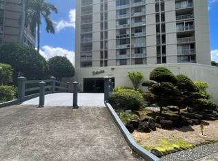 2029 Nuuanu Ave APT 1703, Honolulu, HI 96817