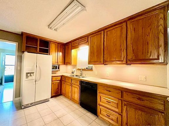 5th image of 307 N Union Ave