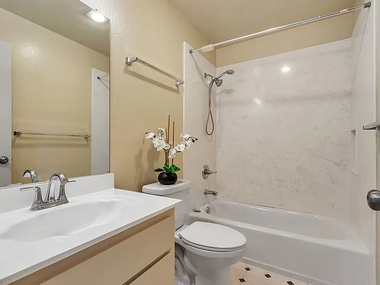 429B W Rincon Ave — Photo 17