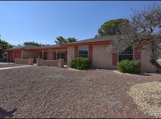 6412 Los Altos Dr, El Paso, TX 79912