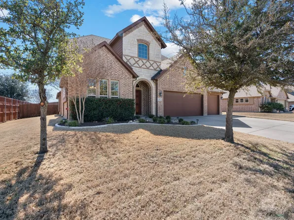 830 Magnolia Dr, Weatherford, TX 76086