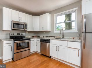 5905 Crown St, Capitol Heights, MD 20743