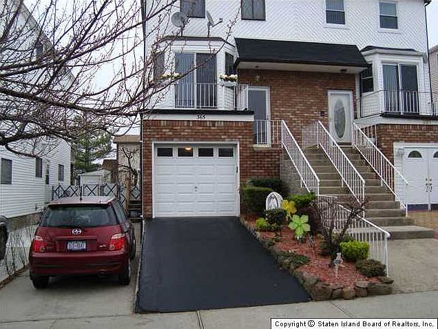 1st image of 365 Klondike Ave