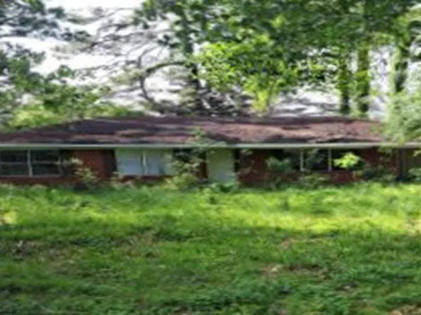 1301 N Park St, Jonesville, LA 71343