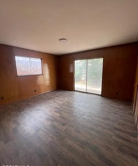3031 Van Buren Ave — Photo 13
