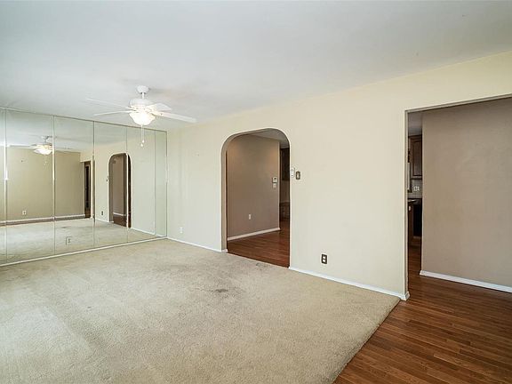 2nd image of 12215 Belwyn Dr