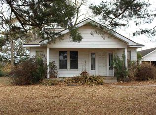 1010 Bowlin Ave, Port Neches, TX 77651