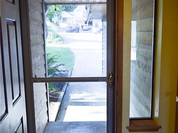 2nd image of 8100 276th Pl NE