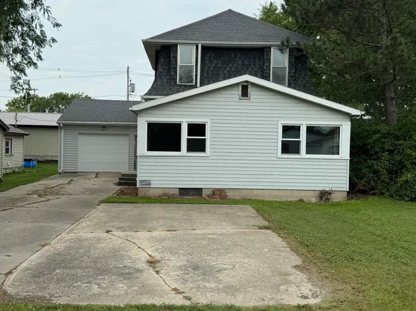 1527 Dayton St, Ellsworth, IA 50075