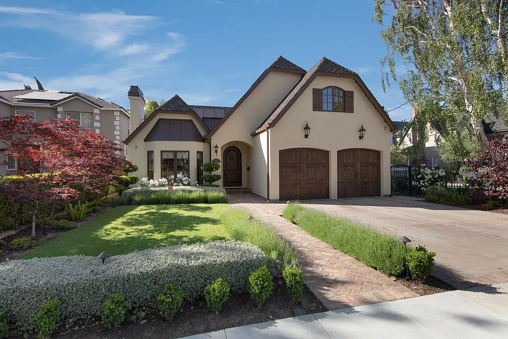 1117 Nevada Ave photo 1