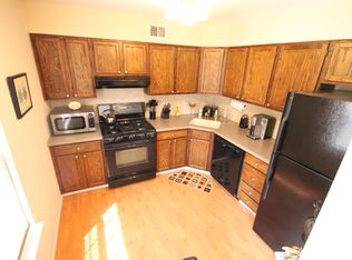 32 Tynemouth Ct, Robbinsville, NJ 08691