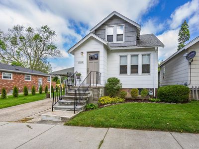 17173 New York Ave, Detroit, MI, 48224