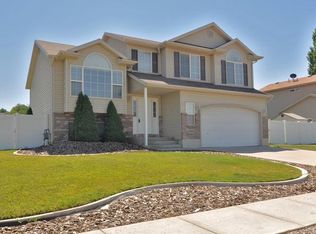 4080 S Lily Dr, Roy, UT 84067