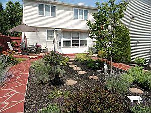 3rd image of 307 Forbes Ave
