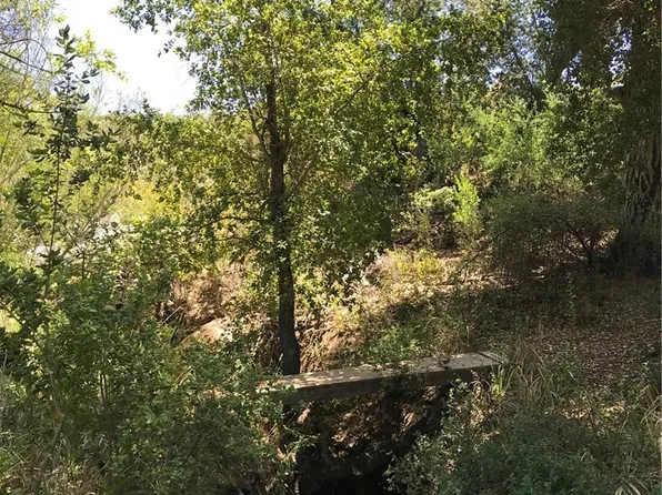 9 Kino Trl, Hemet, CA 92544