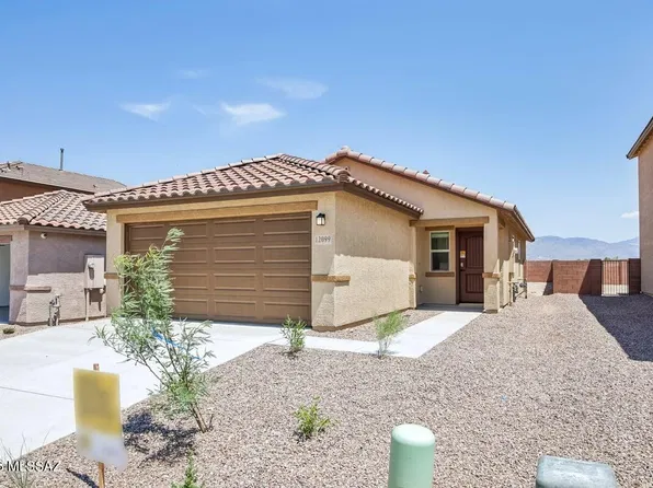 12099 E Chavez Dr, Vail, AZ 85641