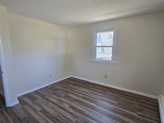 2nd image of 226 Welton St #1