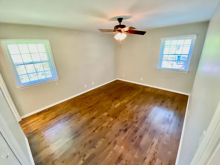 1634 Fernwood Cir — Photo 14