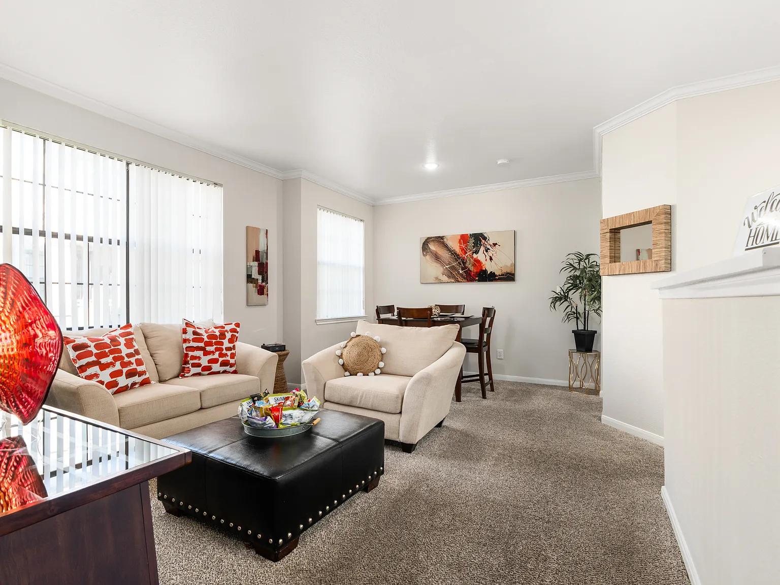 Saddle Brook Apartments — Photo 4