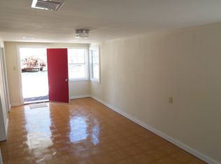 503 E 1st St, Hearne, TX 77859