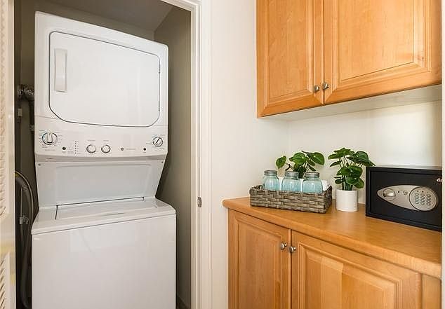 1st image of 21345 Hawthorne Blvd #303