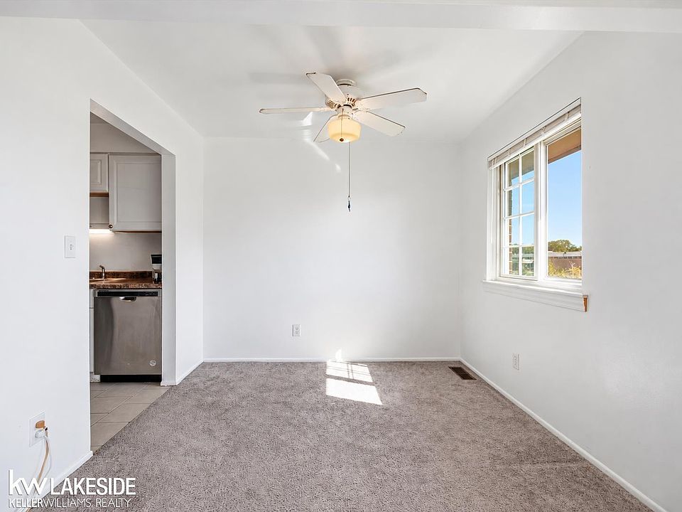 19603 W Twelve Mile Rd Apt 204, photo 12