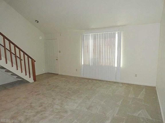 3rd image of 711 Crystal Springs Ct