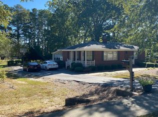 200 N Jennings St, Saluda, SC 29138