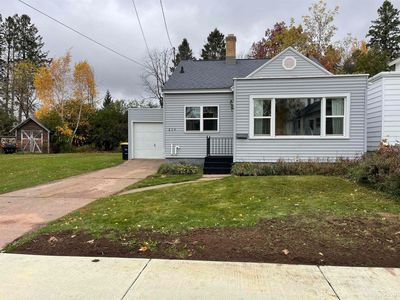 224 E Coolidge Ave, Ironwood, MI, 49938