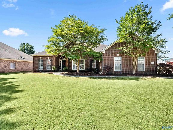 4th image of 7201 Oldstone Dr SE