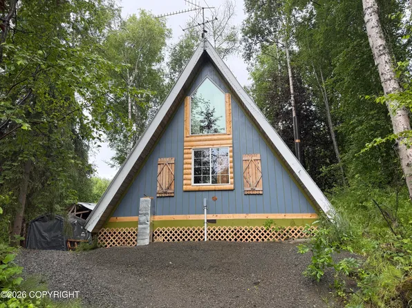 3444 N Meadow Lakes Dr, Wasilla, AK 99623