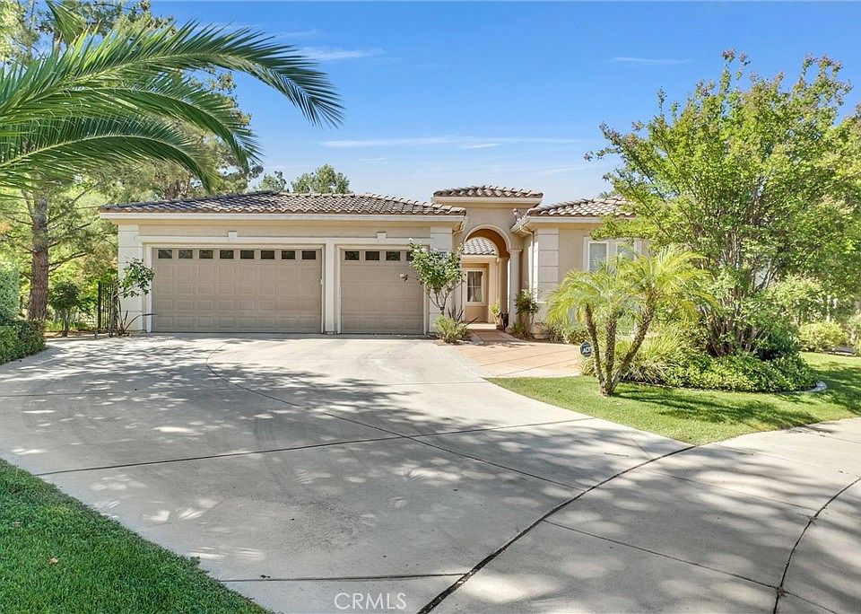 1st image of 36247 Blue Hill Dr