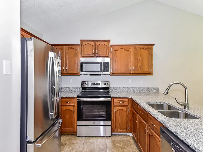 10368 Palmer Cv — Photo 7