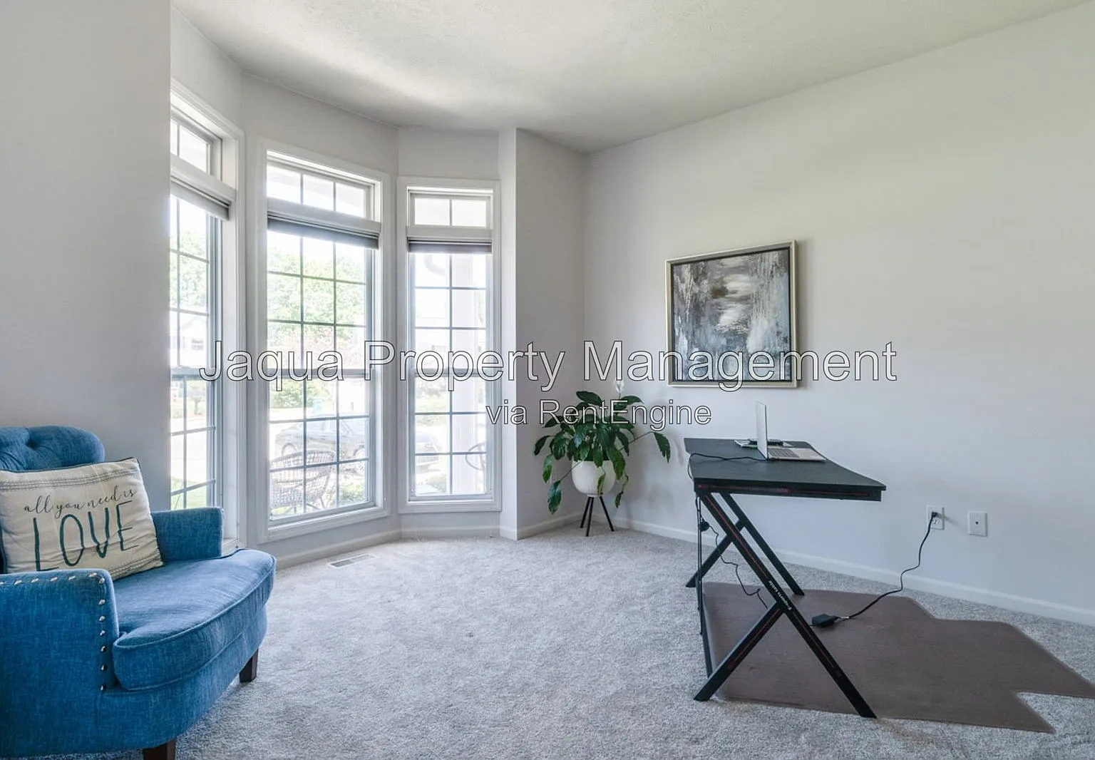 4 bed, 4.0 bath, 2817 sqft, $3,200 — Photo 3