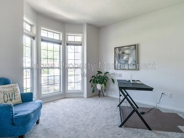 3397 Hampstead Ct — Photo 3