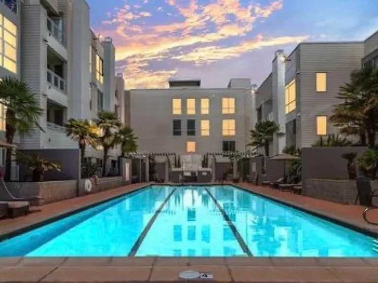 1655 N California Blvd #227 — Photo 17