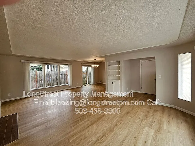 8010 NE Prescott St — Photo 13