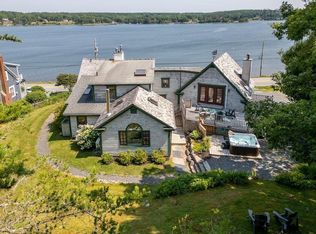 970 Main St, Mahone Bay, NS B0J2E0