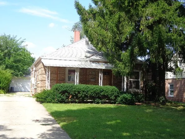 616 8th Ave, La Grange, IL 60525